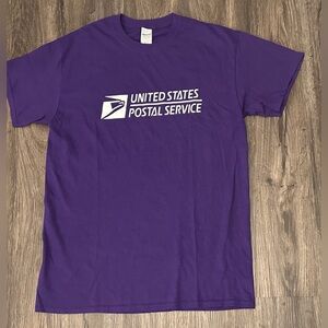 Vintage Men’s USPS Purple/White Logo T-Shirt - Size Medium